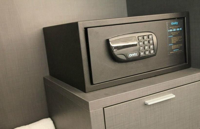 اتاق استاندارد, K Hotel Kensington