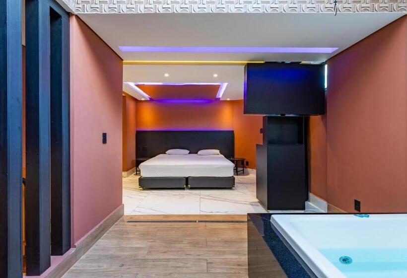 سوییت لوکس, Drops Motel Brasília