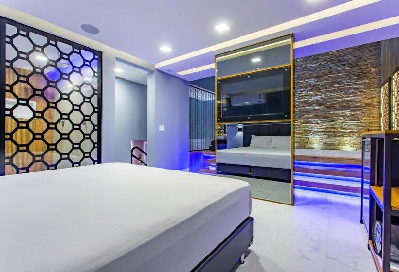 استودیوی استاندارد, Drops Motel Brasília