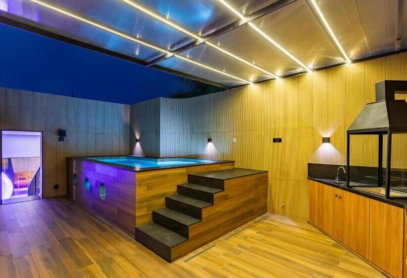 سوییت با استخر, Drops Motel Brasília