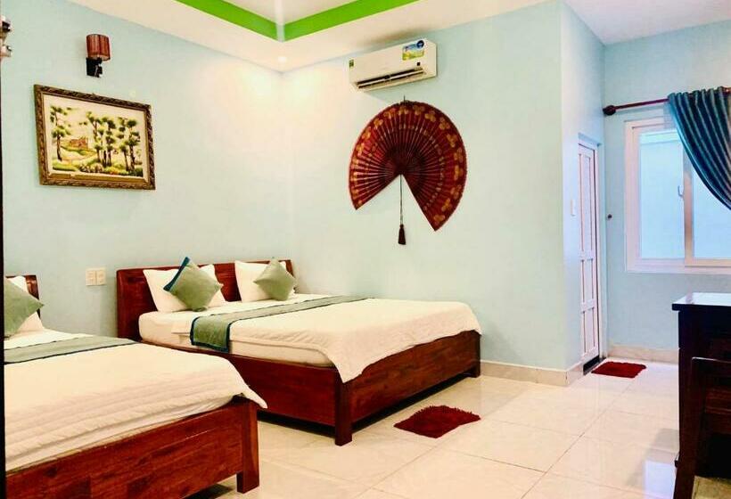 اتاق لوکس چهار تخته, Anh Vu Hotel & Restaurant Phu Quoc