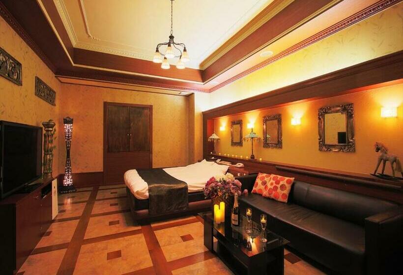 اتاق استاندارد با تخت بزرگ, Gig