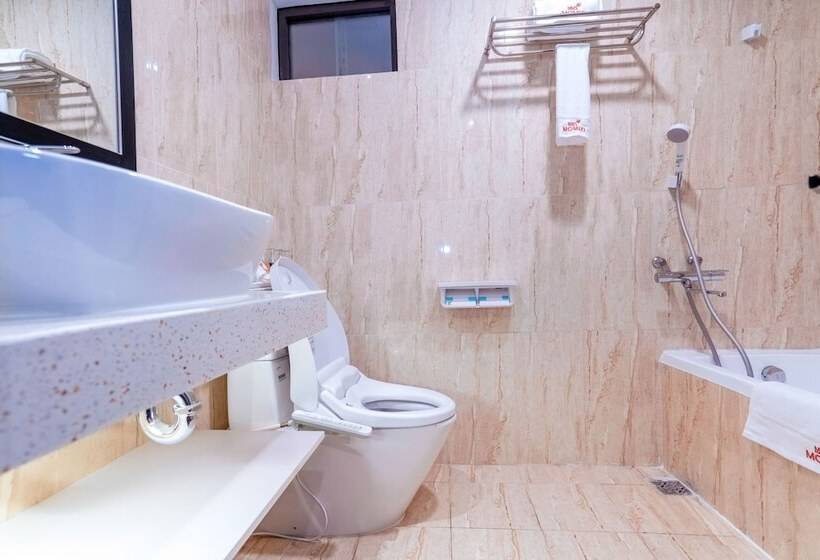اتاق لوکس, Momizi Hotel Hai Phong