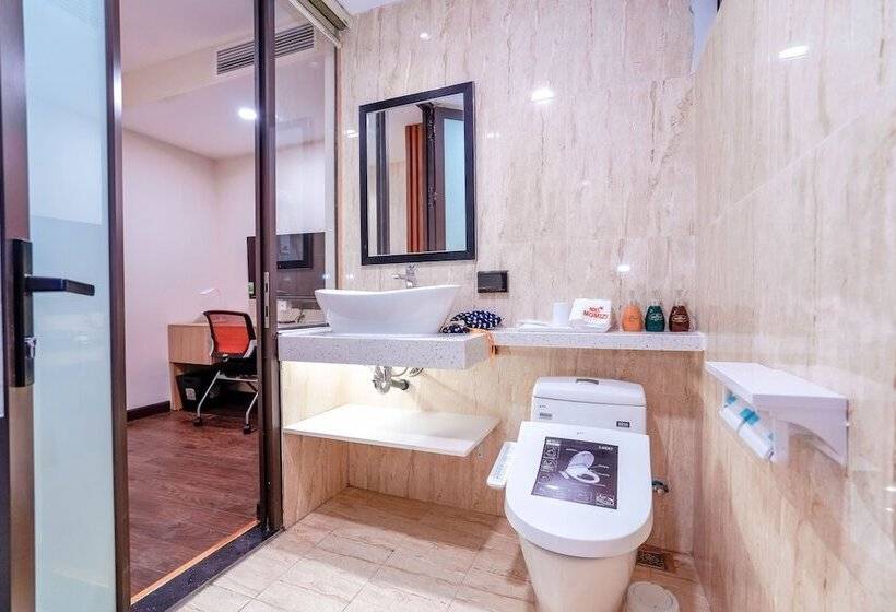 اتاق لوکس, Momizi Hotel Hai Phong