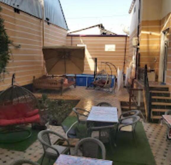 اتاق استاندارد سه نفره, Imran&bek