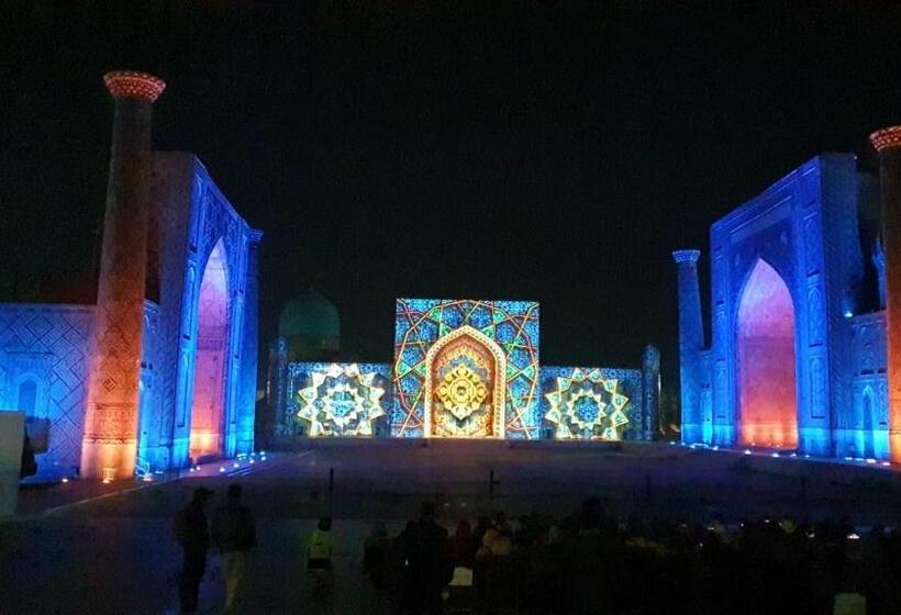 اتاق استاندارد سه نفره, Imran&bek