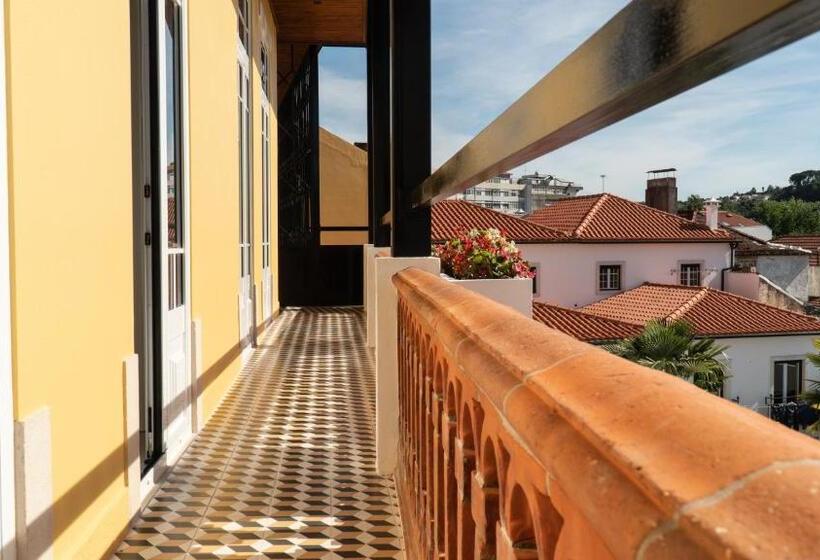 سوییت با چشم‌انداز استخر, O Paço   Exclusive Accommodation