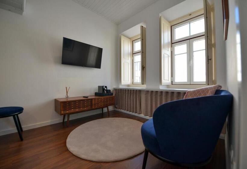 اتاق سوپریور چهار تخته, O Paço   Exclusive Accommodation