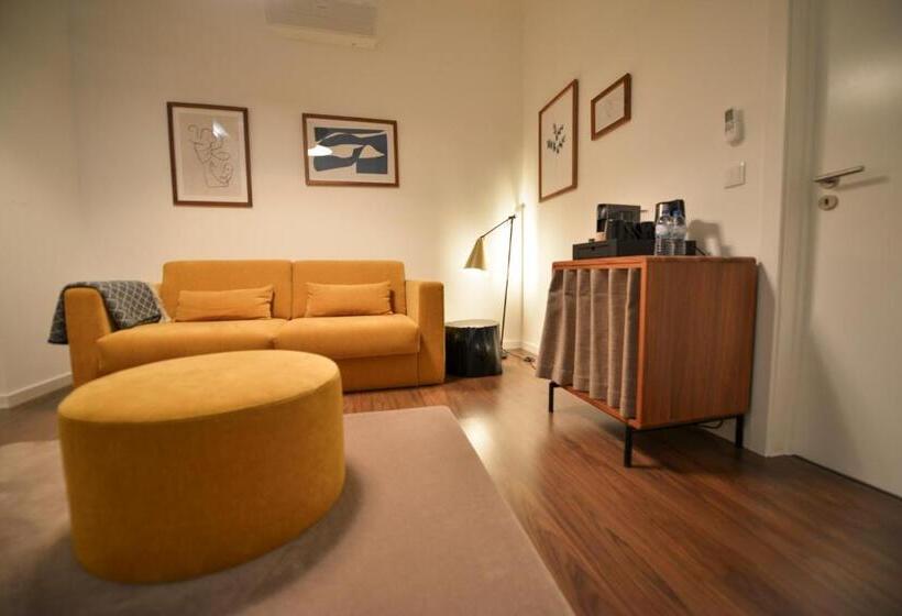 سوییت با چشم‌انداز استخر, O Paço   Exclusive Accommodation
