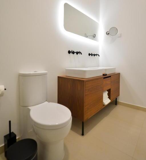 سوییت با چشم‌انداز استخر, O Paço   Exclusive Accommodation