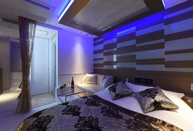 اتاق اکونومی, W Party W Group Hotels And Resorts