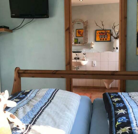 اتاق استاندارد, Waldhotel Auerhahn Hochkopfhaus