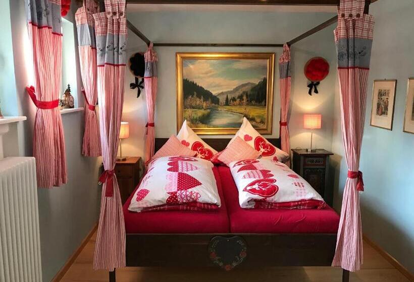اتاق استاندارد, Waldhotel Auerhahn Hochkopfhaus