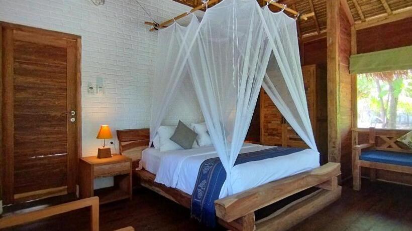 بانگلوی استاندارد با چشم‌انداز دریا, Amrita Maumere Resort