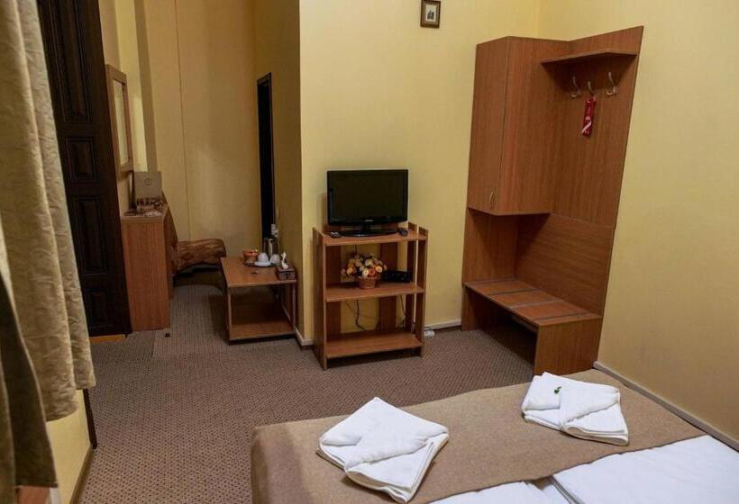 اتاق اکونومی, Bucharest Downtown Inn