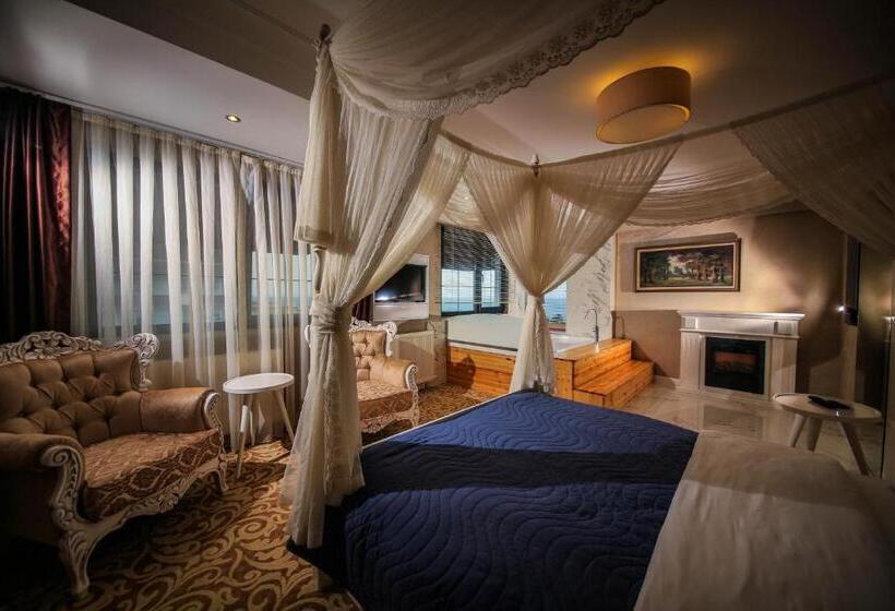 سوئیت با تخت بزرگ, My Suit Residence