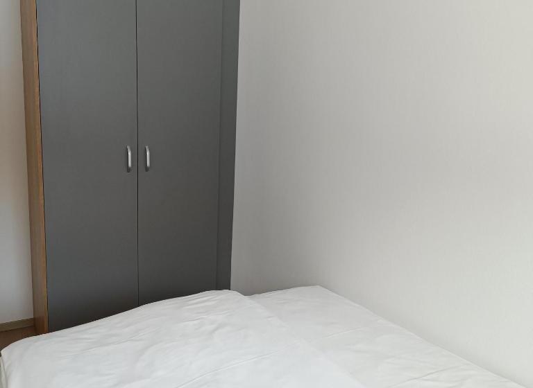 آپارتمان 2 خوابه, Guesthouse Haler