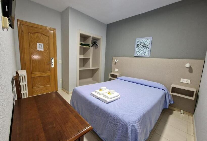 اتاق استاندارد, Hostal Soto