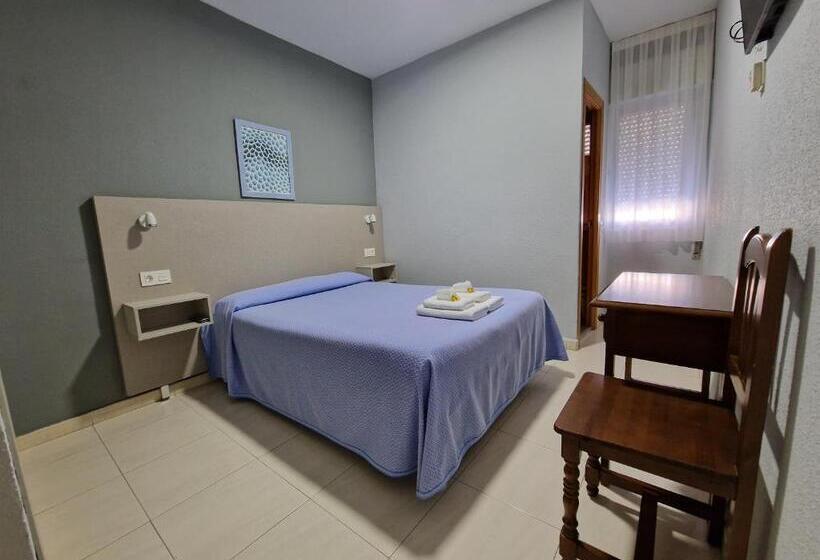 اتاق استاندارد, Hostal Soto