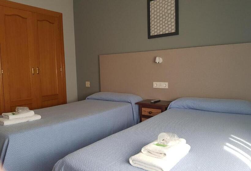 اتاق استاندارد, Hostal Soto