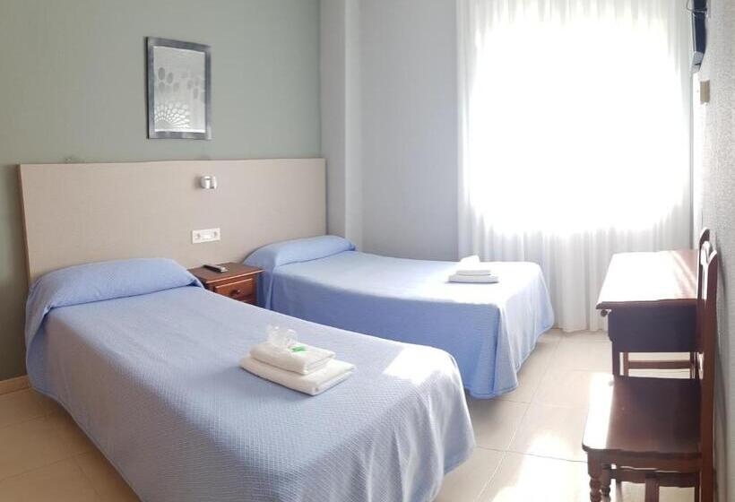 اتاق استاندارد, Hostal Soto