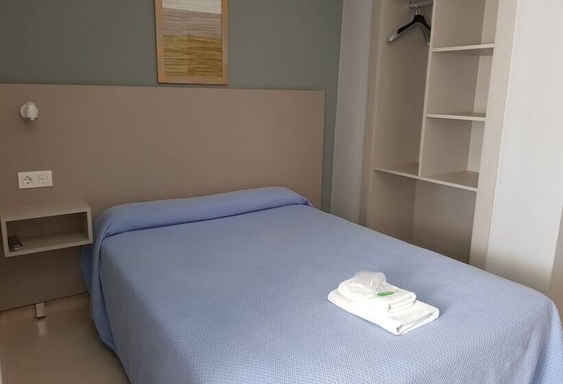 اتاق استاندارد, Hostal Soto