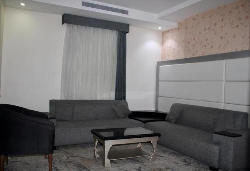 آپارتمان دوبلکس 1 خوابه, Shouel Inn Furnished Apartments