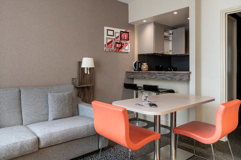 استودیوی استاندارد, Aparthotel Adagio La Défense Esplanade