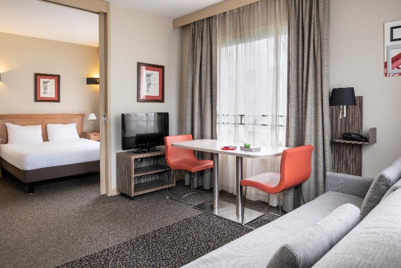 استودیوی استاندارد, Aparthotel Adagio La Défense Esplanade