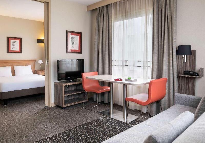 استودیوی استاندارد, Aparthotel Adagio La Défense Esplanade