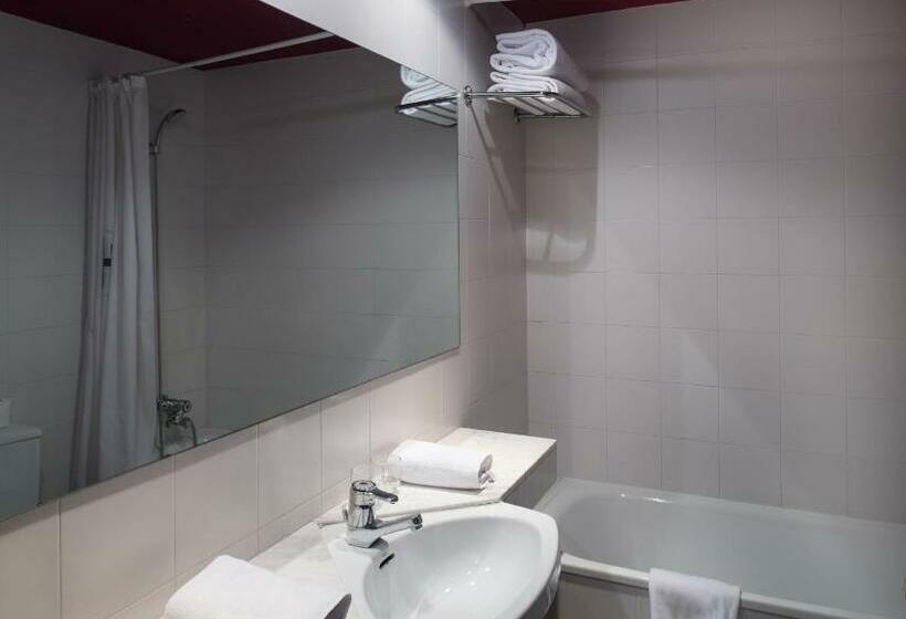 اتاق استاندارد, Catalonia Gran Hotel Verdi