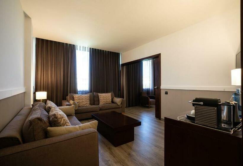 سوییت, Catalonia Gran Hotel Verdi