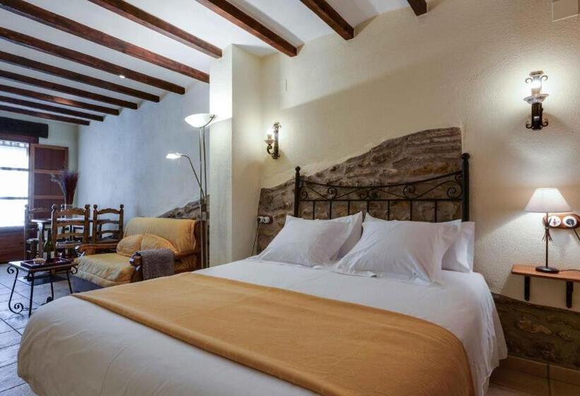 استودیوی استاندارد, Complejo Rural Turimaestrat