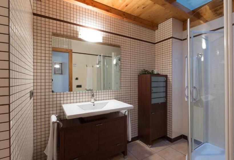 1 Bedroom Penthouse Apartment, Complejo Rural Turimaestrat