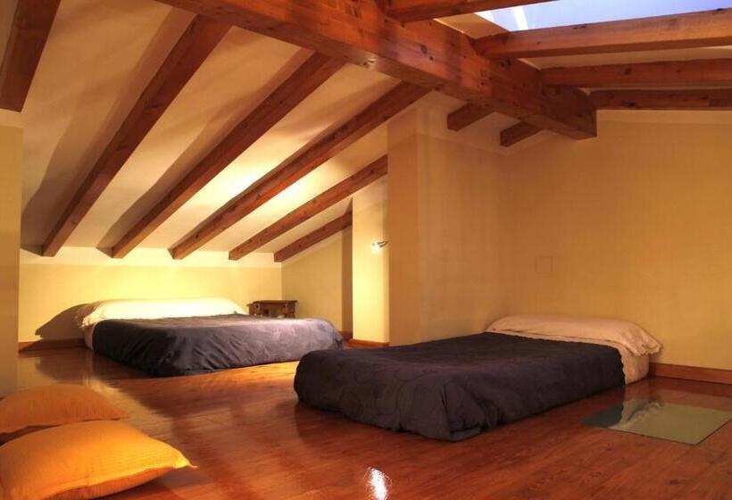 1 Bedroom Penthouse Apartment, Complejo Rural Turimaestrat