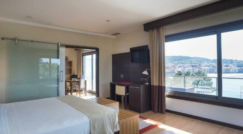 Suite Sea View, Gran Talaso Hotel Sanxenxo