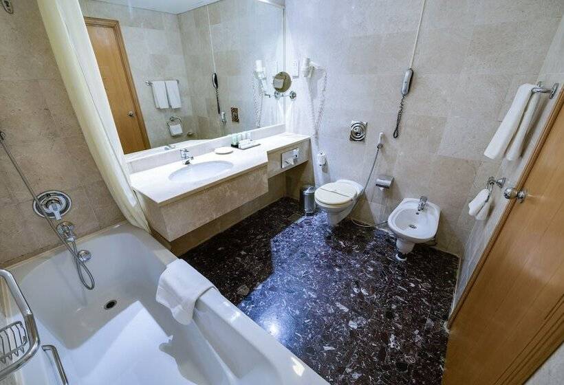 اتاق استاندارد, Grand Continental