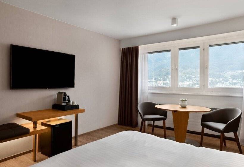 Deluxe Room Mountain View, Ac Hotel By Marriott Innsbruck