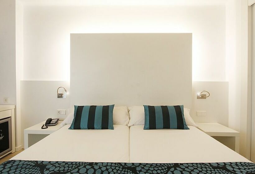 Standard Single Room, Caballero