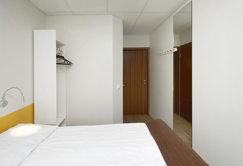 Standard Triple Room, Cabin