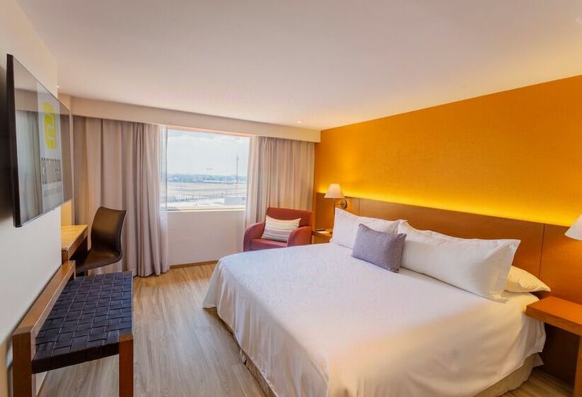 Superior Room, Camino Real Aeropuerto