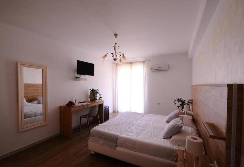 اتاق استاندارد سه تخته با بالکن, Casena Dei Colli, Sure Hotel Collection By Best Western