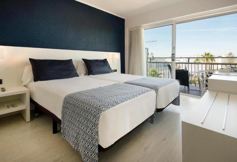 اتاق استاندارد با چشم‌انداز استخر, Catalonia del Mar - Adults Only