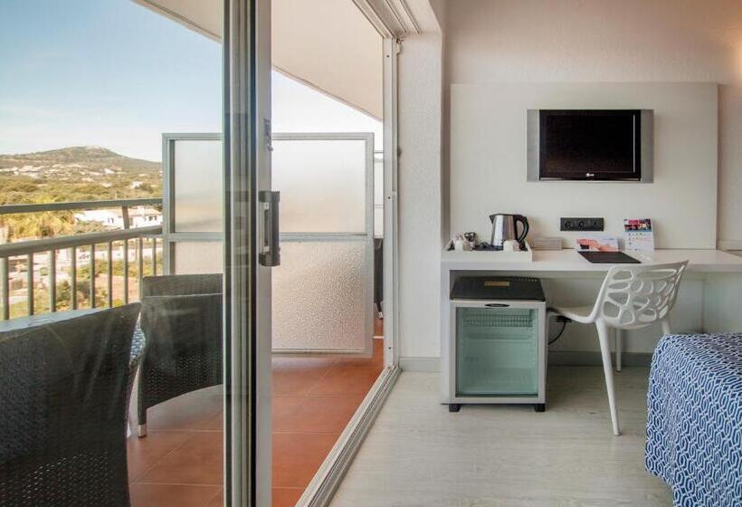 اتاق استاندارد با چشم‌انداز استخر, Catalonia del Mar - Adults Only