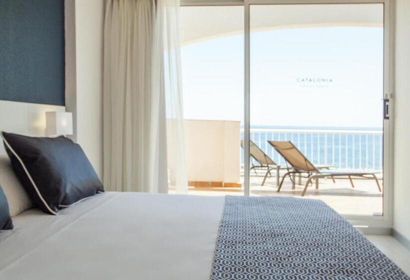 اتاق استاندارد با تراس و چشم‌انداز پانوراما, Catalonia del Mar - Adults Only