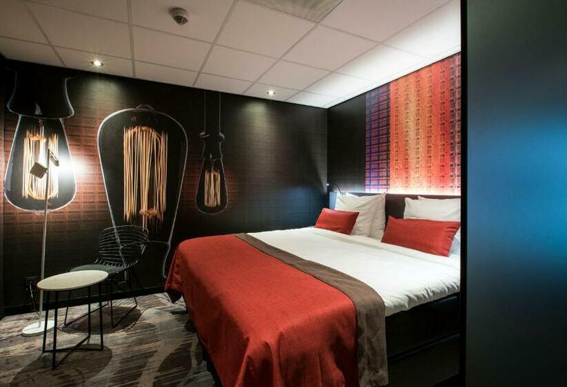 Deluxe Zimmer, Crown Hotel Eindhoven Centre