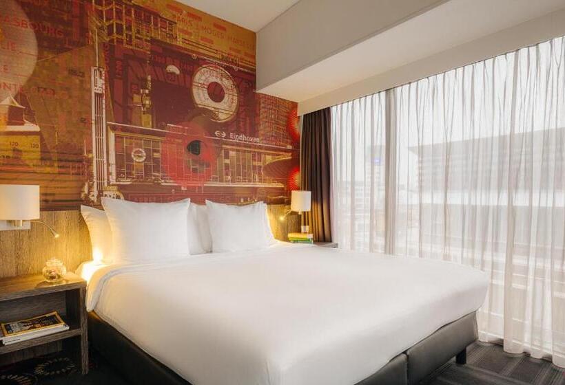 Deluxe Zimmer, Crown Hotel Eindhoven Centre