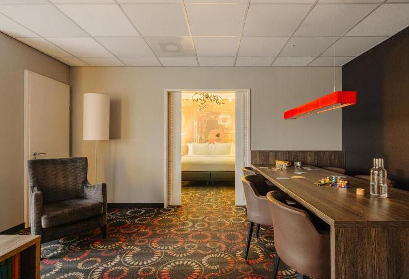 Suite, Crown Hotel Eindhoven Centre