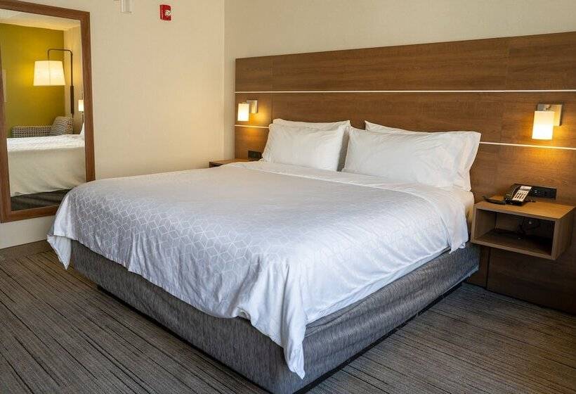 Номер Стандарт, Holiday Inn Express Boston, An Ihg