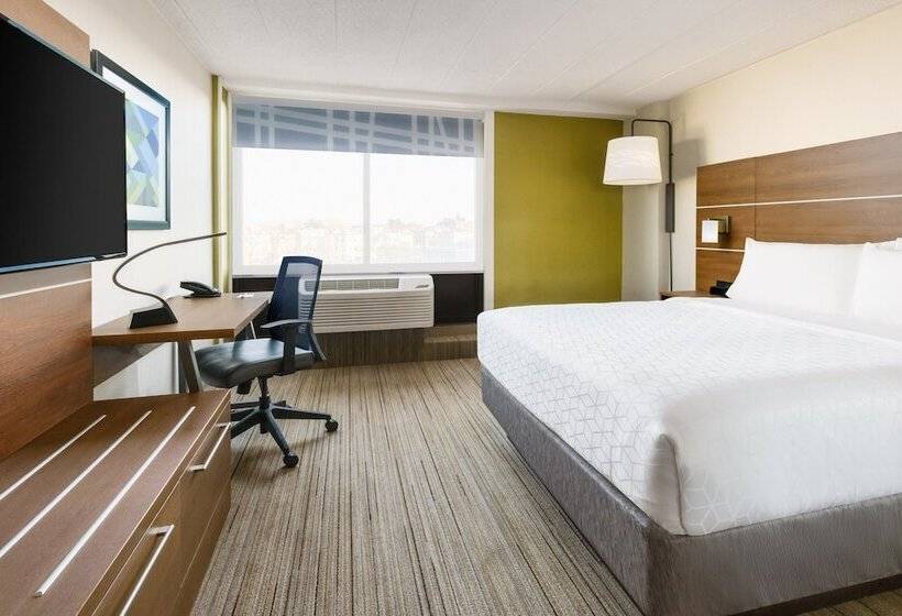 Standard Room, Holiday Inn Express Boston